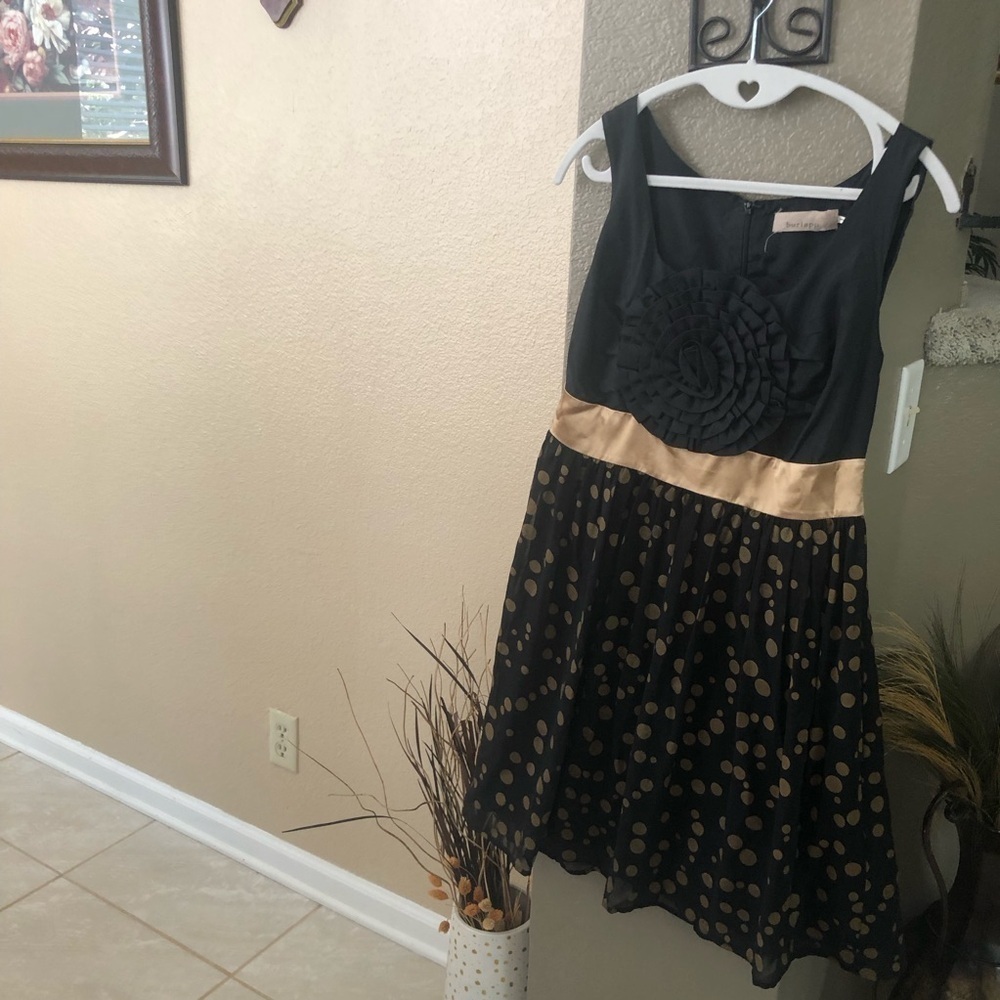 ANTHROPOLOGIE Burlapp Swirled Rosette Dress Size Medium - Picture 5 of 7